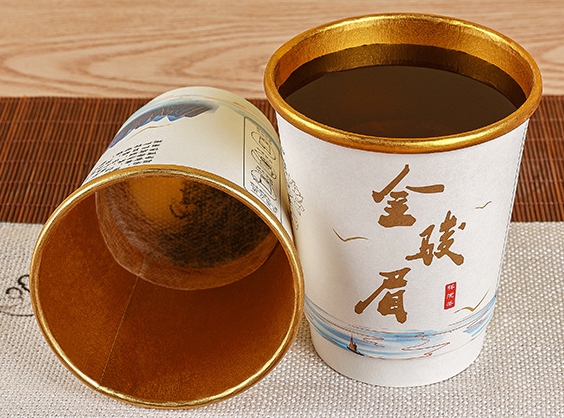 福建金骏眉杯茶